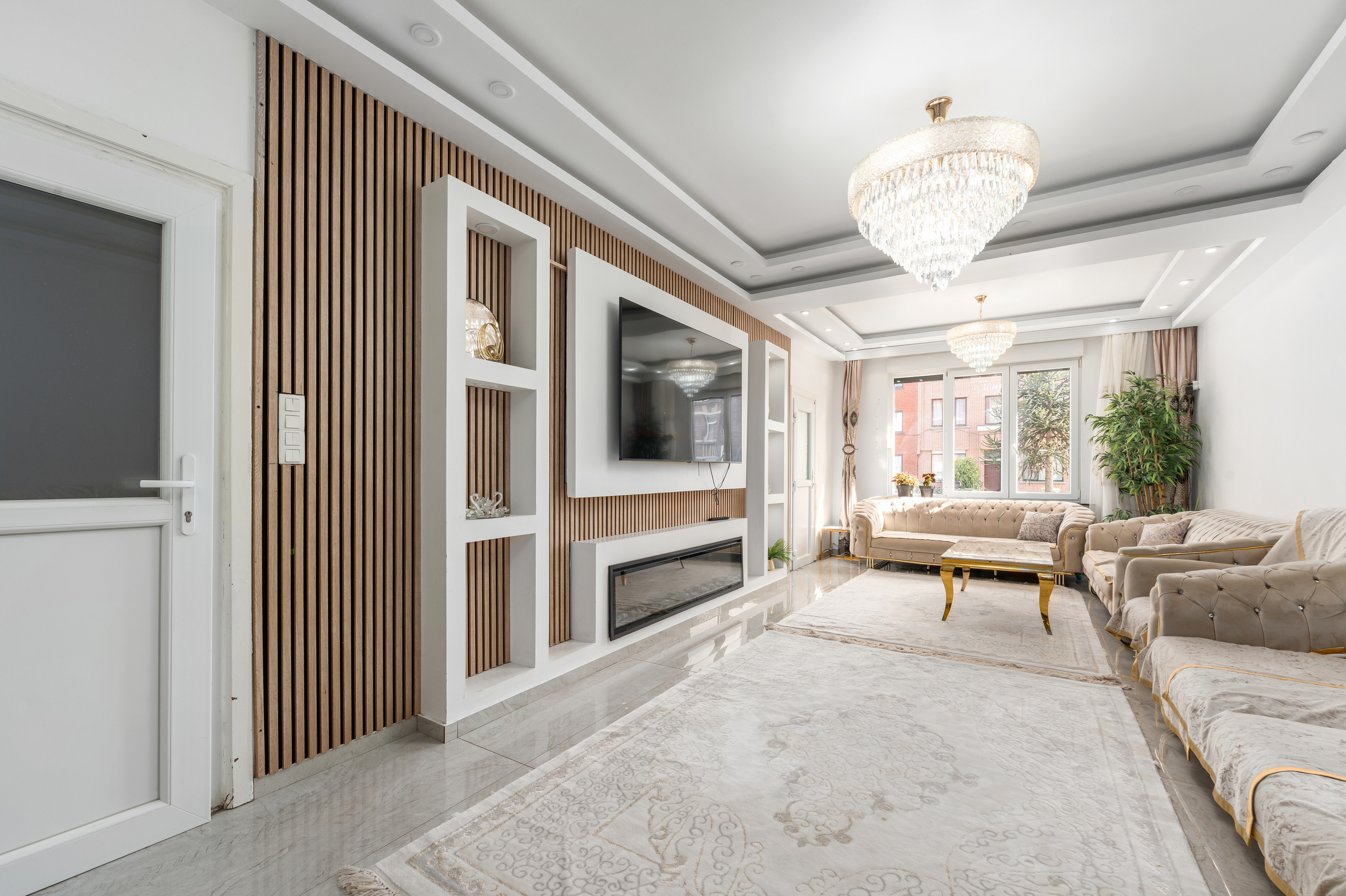 Ruimhartige gezinswoning met 8 slaapkamers in Sint-Niklaas - foto 2