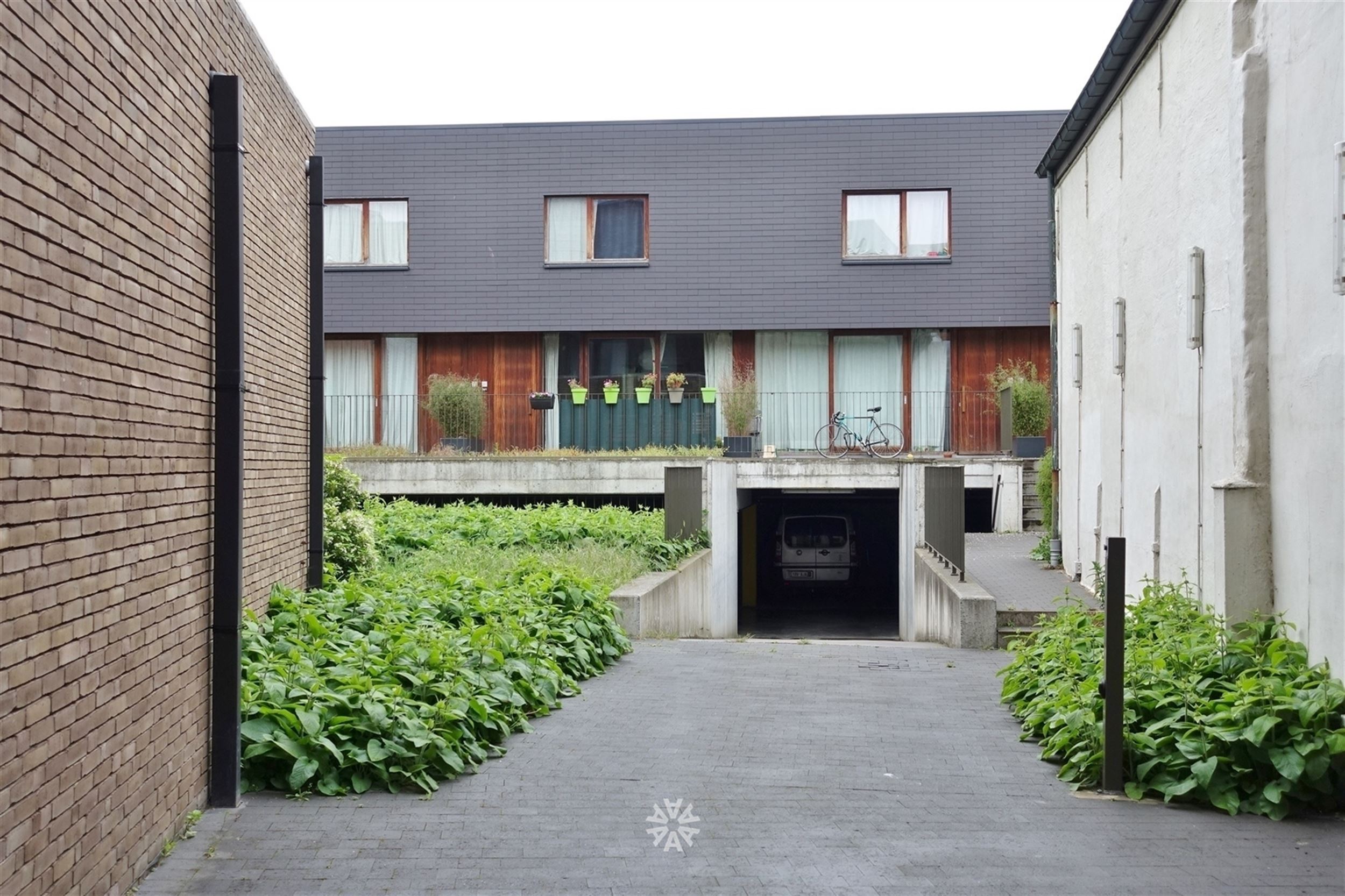 Ondergrondse autostaanplaats te huur nabij Ekkergem Gent - foto 2