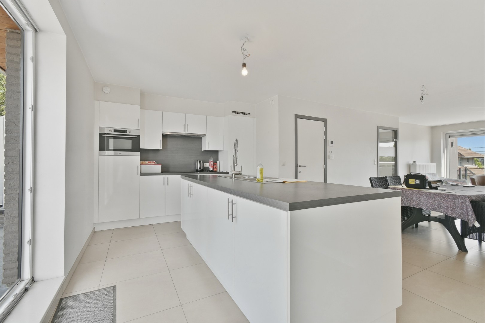 Duplexappartement met 3 slaapkamers te huur in Eernegem! - foto 4