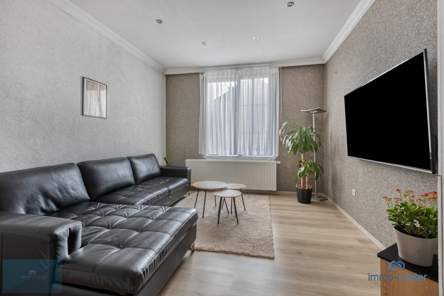 🏡 Instapklare ruime woning met 4 slaapkamers, 2 badkamers - foto 3