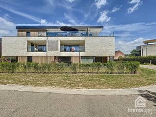 PLUSPUNTEN:+ bruto oppervlakte: 113,85m²+ netto oppervlakte: 96,89m²+ terrasoppervlakte: 19,28m²+ voorzien van zonnepanelen+ 2 slaapkamers+...