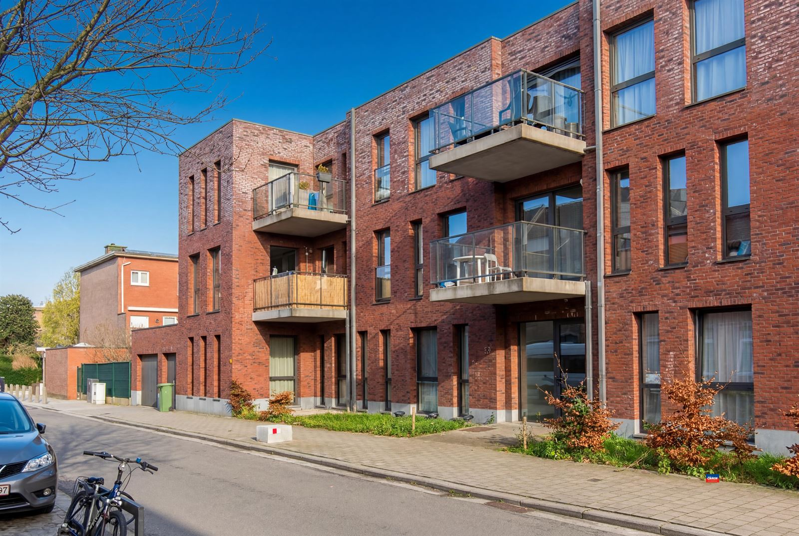 Recent appartement met terras - foto 1