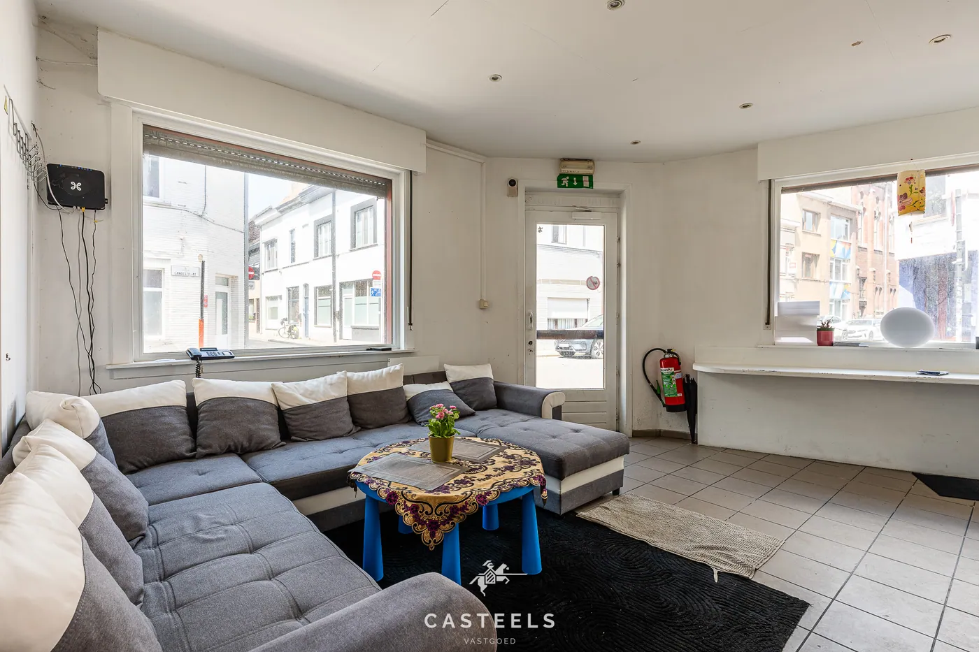 Propriété de rendement prête à l'emploi avec espace commercial et habitation en emplacement de choix à Ledeberg - photo 4