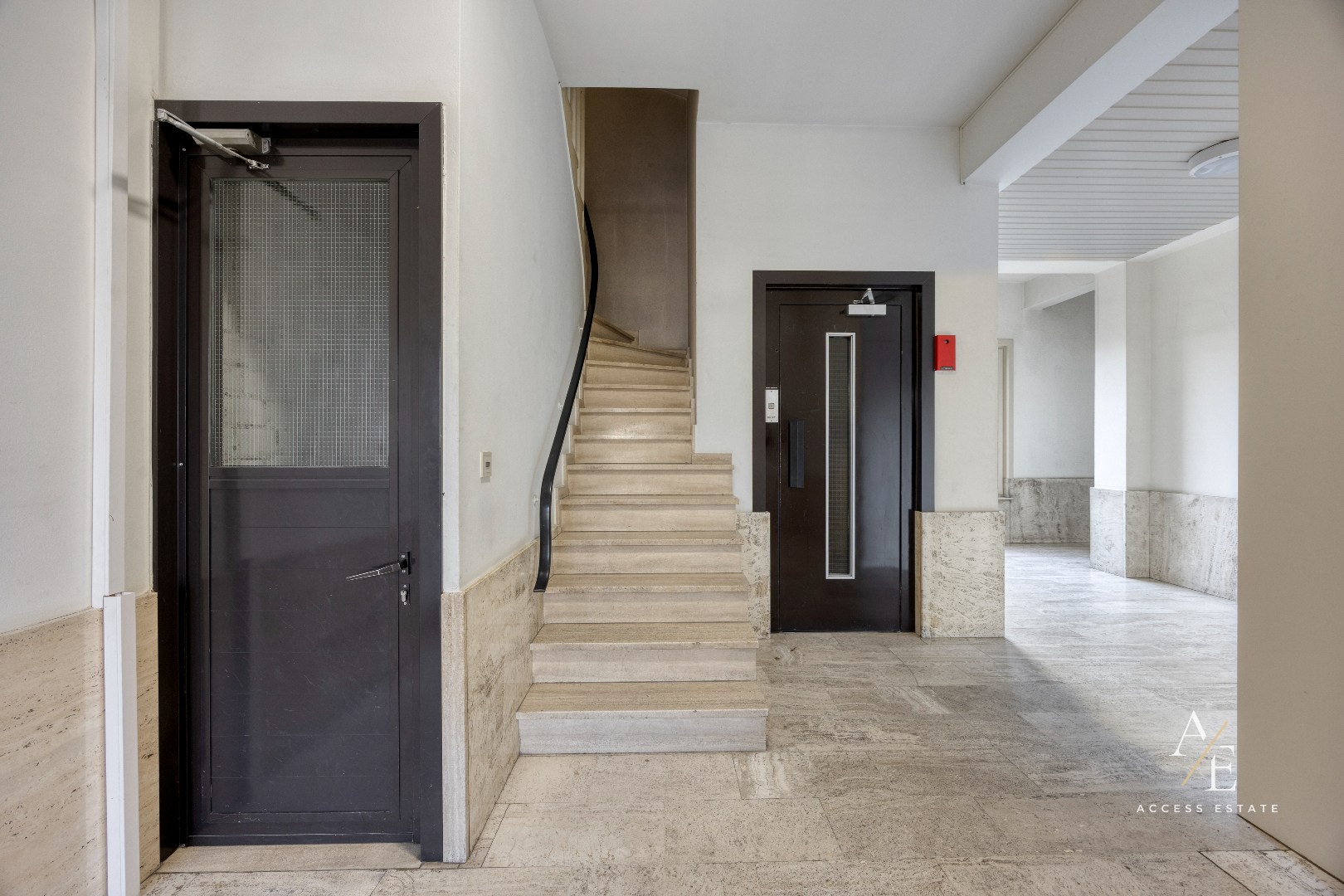 AALST - Vernieuwd appartement met 2 slaapkamers en terras! - foto 4