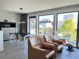 Mooi & ruim recent twee-slaapkamer-appartement op een rustige ligging op fietsafstand van het centrum van Mechelen. Met het zonnetje op uw terras...