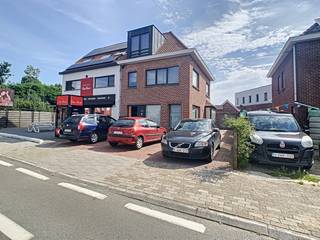 Te huur, centraal gelegen gelijkvloers 2-slaapkamer appartement gelegen te MerelbekeOp een CENTRALE LIGGING, nabij het centrum van Merelbeke en...