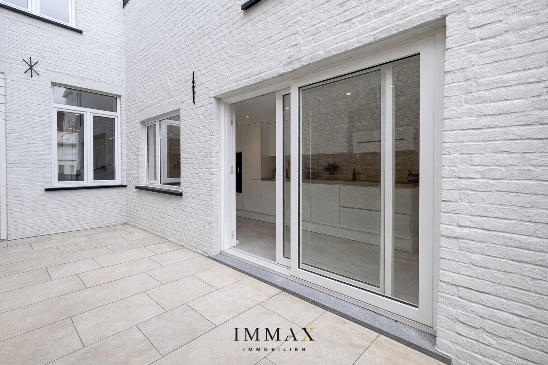 Gerenoveerde stadswoning met tuin - foto 5