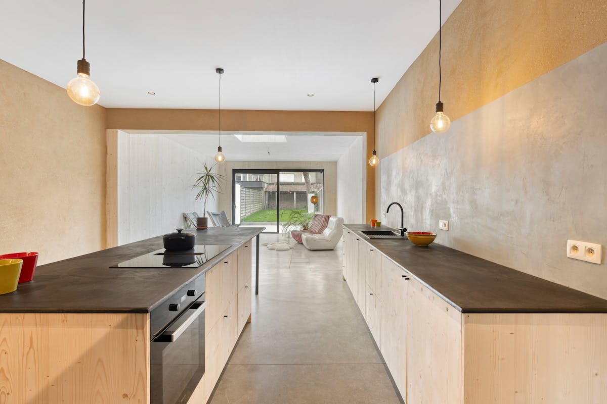 Beautiful fully renovated home for sale - photo 3