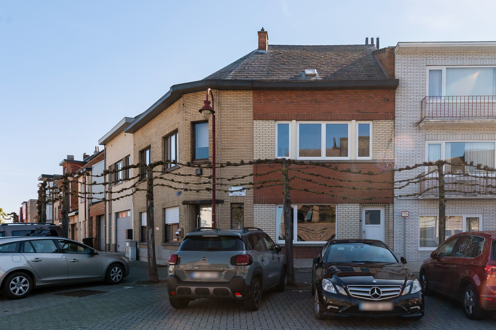 Te renoveren woning met karakter! - foto 3