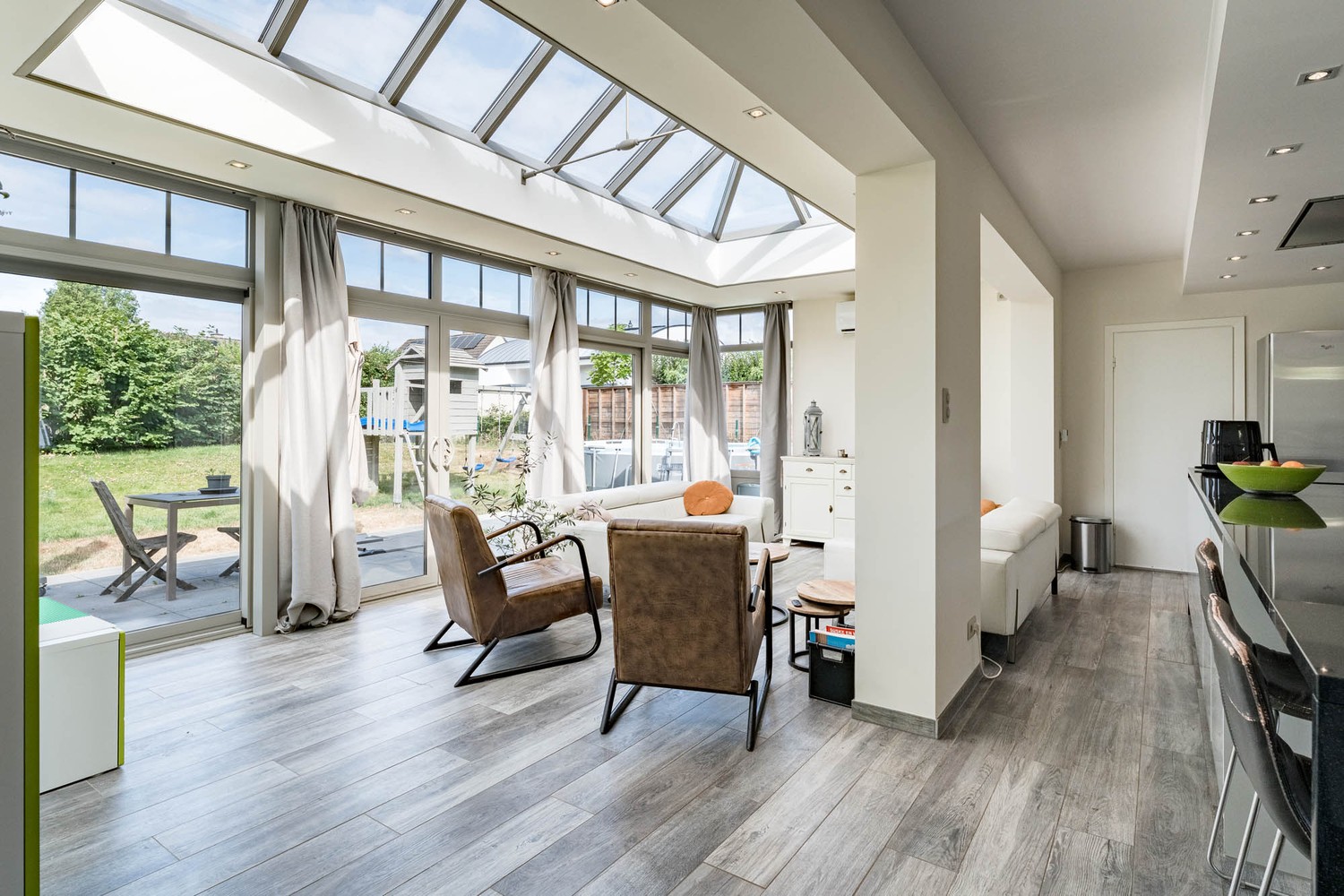 Gerenoveerde woning met 3 slaapkamers, een garage en een west georiënteerde tuin in een autoluwe woonwijk te Bierbeek! - foto 5