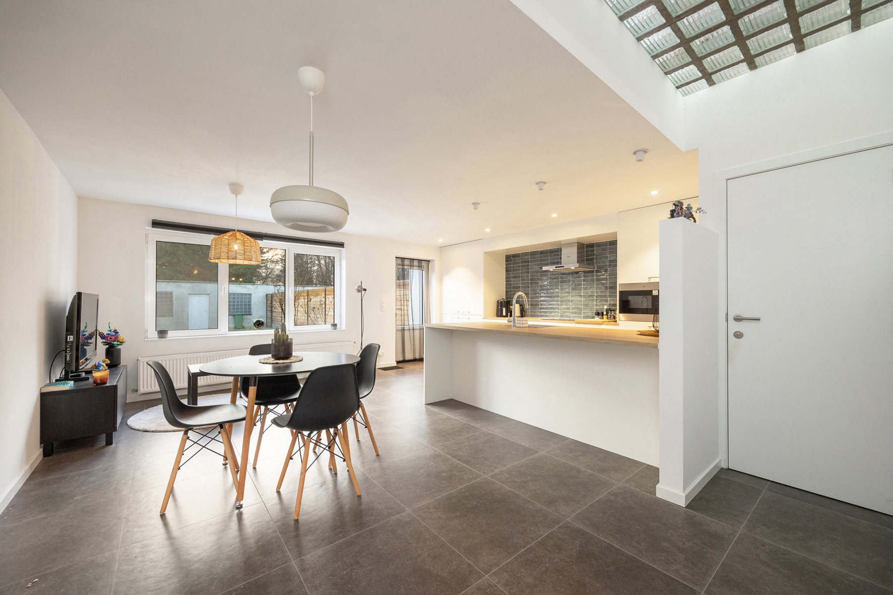 Studio-appartement nabij centrum van Brasschaat! - foto 4