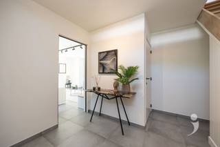 Cette maison nouvellement construite est vendue sous le régime de la TVA à 21%. Découvrez cette maison très économe en énergie, située à deux pas du...