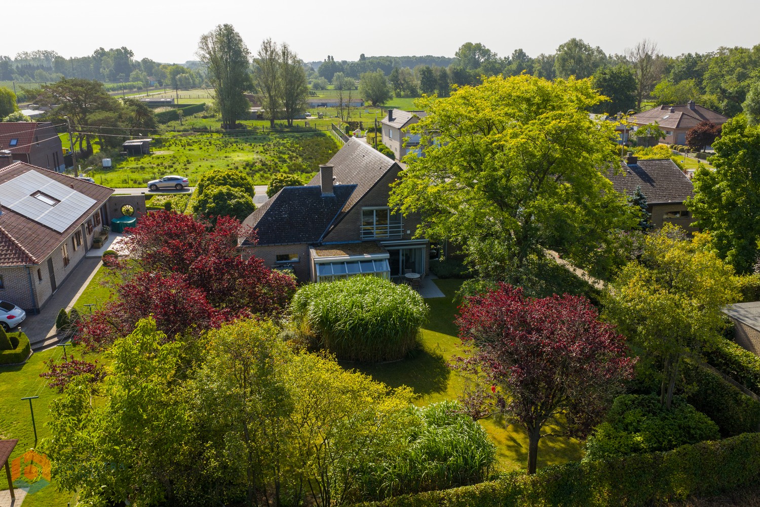 Stijlvolle villa met prachtige tuin, 3 slaapkamers en mogelijkheid tot vrij beroep - foto 5