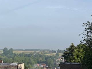 Century21ImmoNero stelt voor deze bouwgrond voor een open bebouwing met prachtig vergezicht over het centrum van Huldenberg en de groene omgeving;...