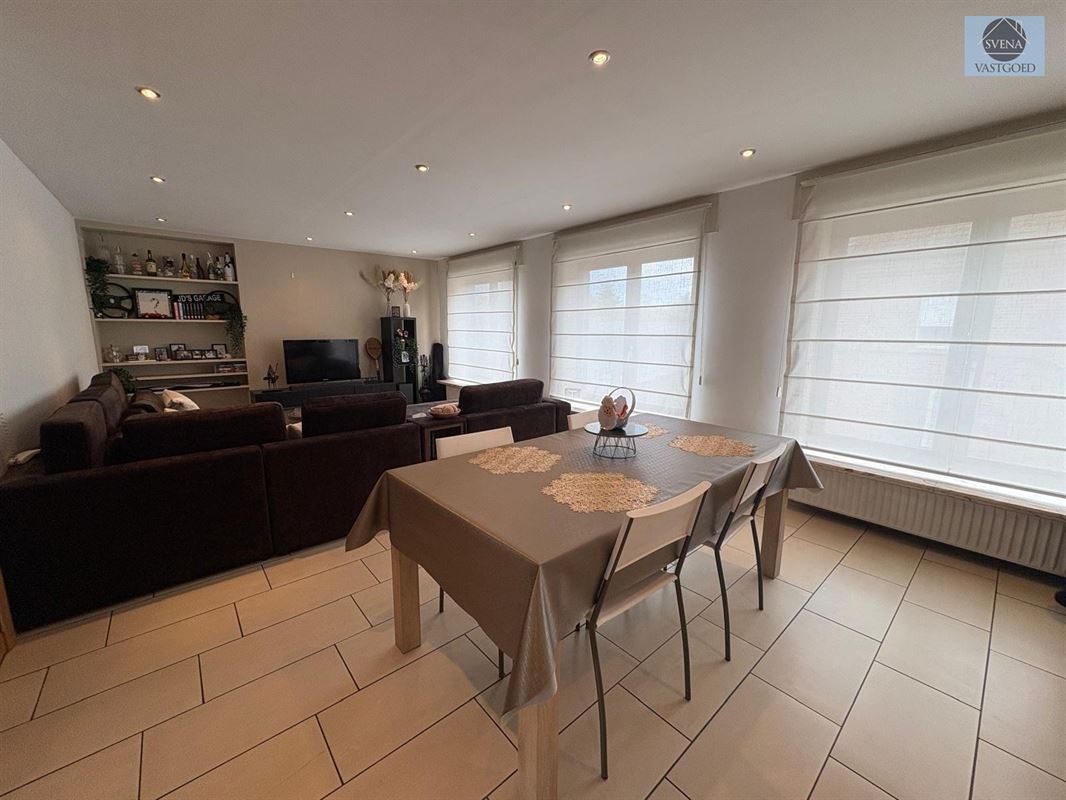 HANDELSHUIS EN APPARTEMENT MET 5 SLAAPKAMERS - foto 4