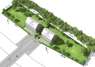 Mooi villagrond zonder enige bouwverplichting op het einde van een rustige straat in Sint-Job.
De bouwgrond is volledig uitgerust met alle nutsvoorzieningen. Het gaat om lot 1 van de verkaveling. Je kan er tot maximaal 2 bouwlagen en een hellend of plat dak bouwen. De straat is iets hoger gelegen waardoor de grond een slechte waterscore heeft. Het is een zanderige grond, er heeft trouwens nooit water opgestaan. Toch moet men met een overstroombare kruipkelder bouwen wat een kleine meerkost is. De woning mag per verdiep 114m² groot gebouwd worden.
De grond ligt in een residentiële buurt op het einde van een doodlopende straat, vlakbij alle voorzieningen.