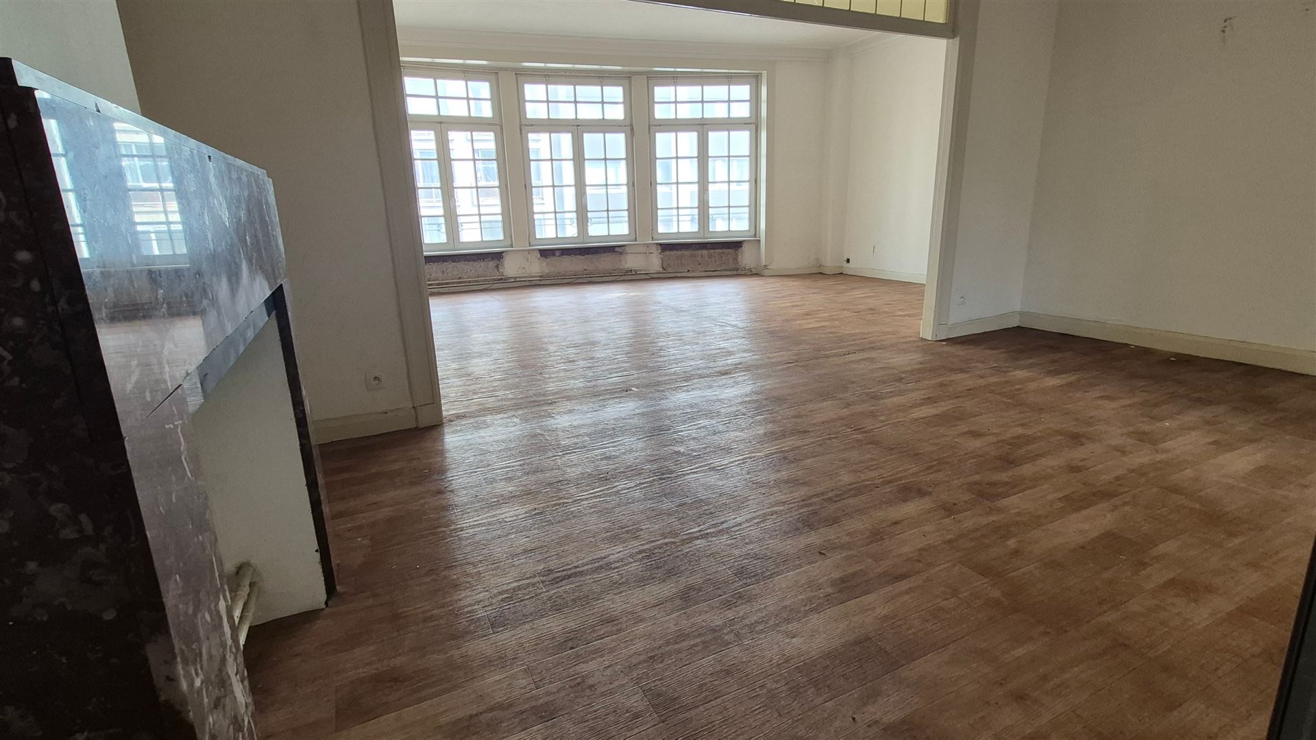 Volledig te renoveren appt van +/- 140 m² - foto 2