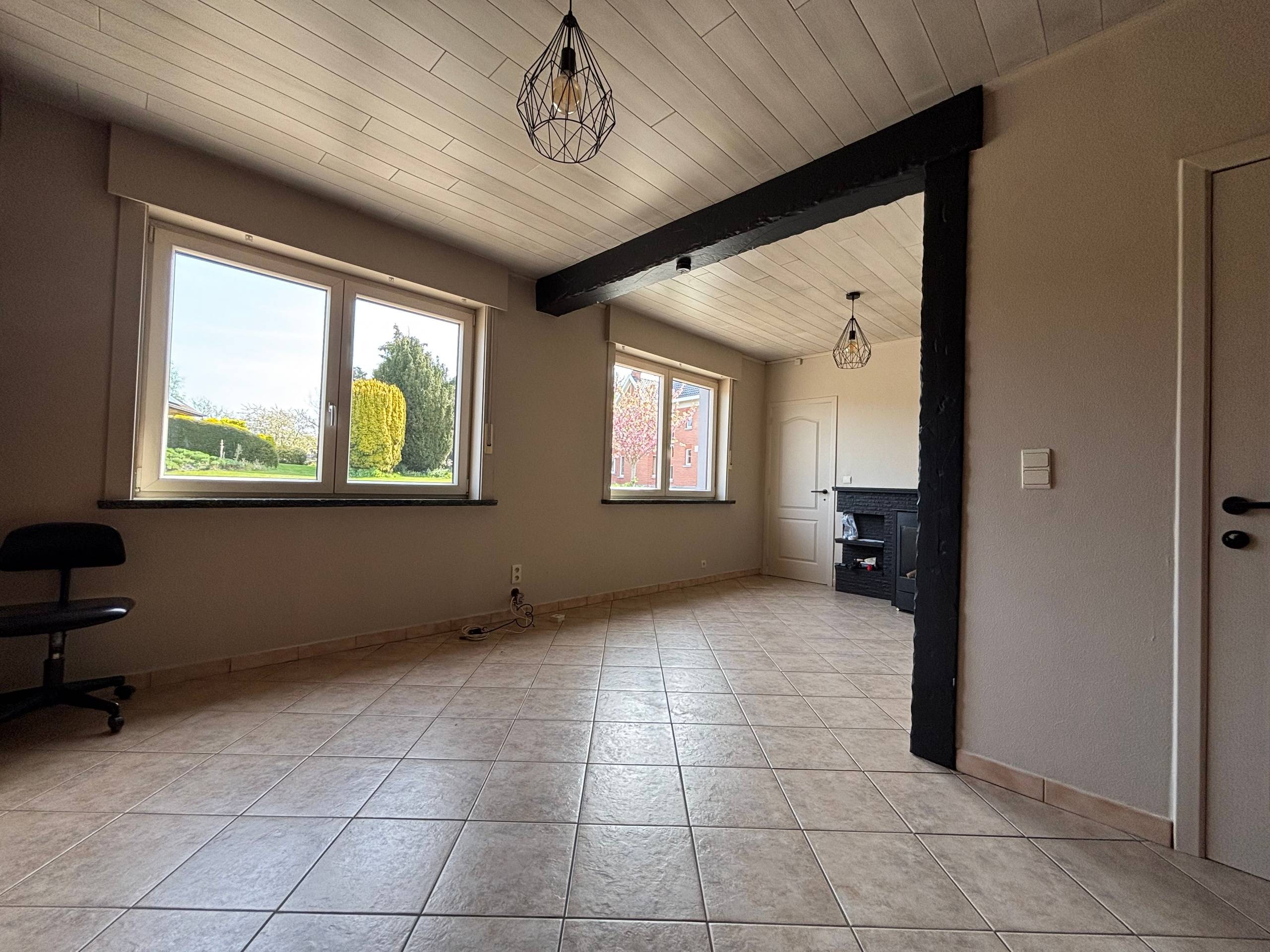 Gezellige woning met 2 slaapkamers, garage en koertje in Erwetegem - foto 4