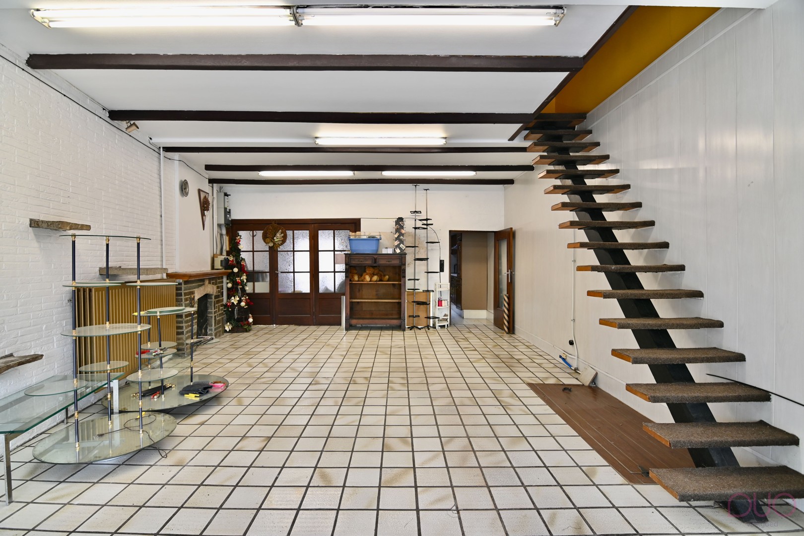 Polyvalent handelshuis met woonst vlakbij het Sint-Trudo Ziekenhuis - foto 3