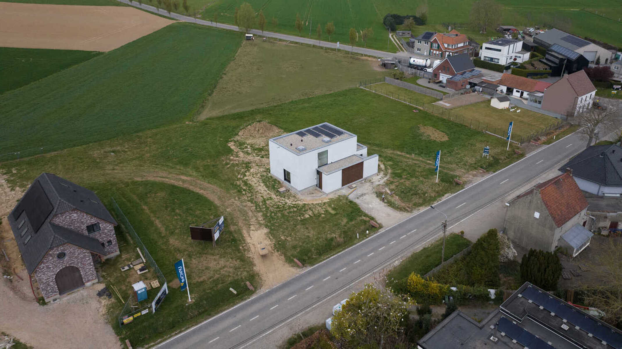 BEN-koppelvilla met 3 slaapkamers. - foto 1