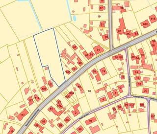 Bouwland van 59a94ca groot te Herselt palend aan de Aarschotsesteenweg 105 met +/- 21m straatbreedte, verbreed naar achter.Mogelijk te verkaveling in...