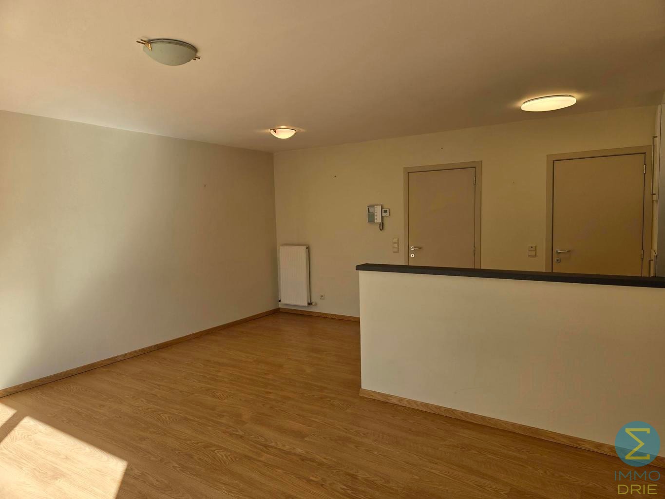 Appartement op toplocatie met 2 slaapkamers en terras. - foto 4