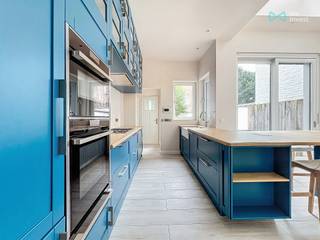 Tel: +32 456 12 69 85 / E-mail: clara.ja@weinvest.beGerenoveerd, ruim en licht huis te huur – 4/5 slaapkamers, 230 m², ideale ligging in Elsene.We...