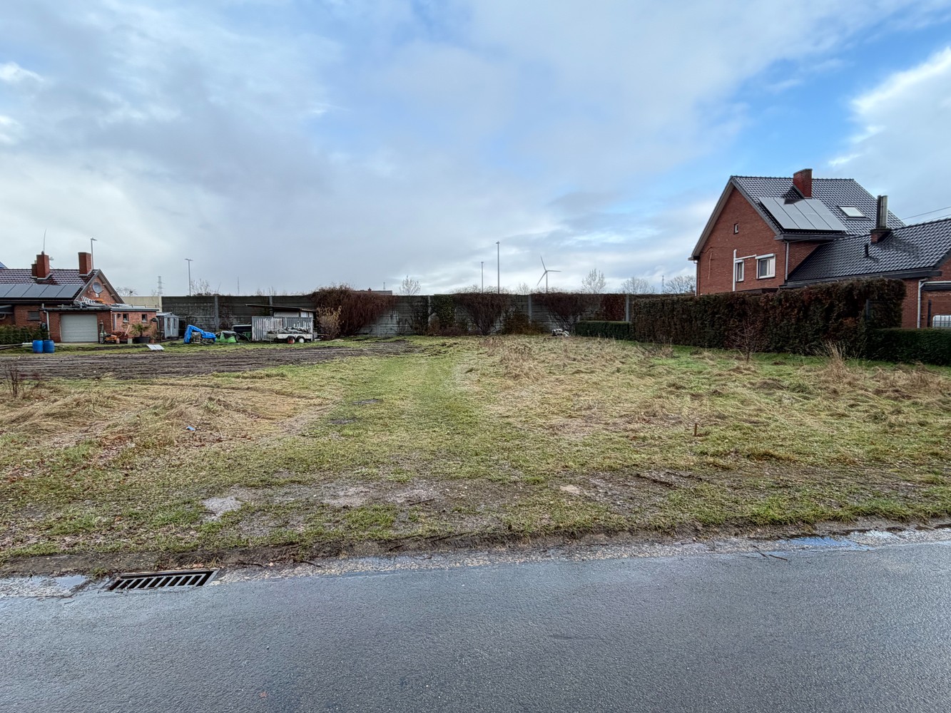 Genk, Aldebiezenstraat – Eikelaarstraat: 3 bouwgronden, 1 open bebouwing (5a 63ca) en 2 halfopen bebouwingen (5a 03ca en 4a 97ca). - foto 2