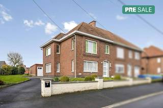 Cette propriété est proposée en pré-vente. Le prix indiqué est un cours cible. Si vous souhaitez prendre rendez-vous ou si vous souhaitez obtenir...