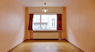 GENT -Sint-Lievenspoortstraat 169: Op zoek naar een gezellig appartement met garagebox nabij het centrum te huur in Gent? Dan is dit pand...