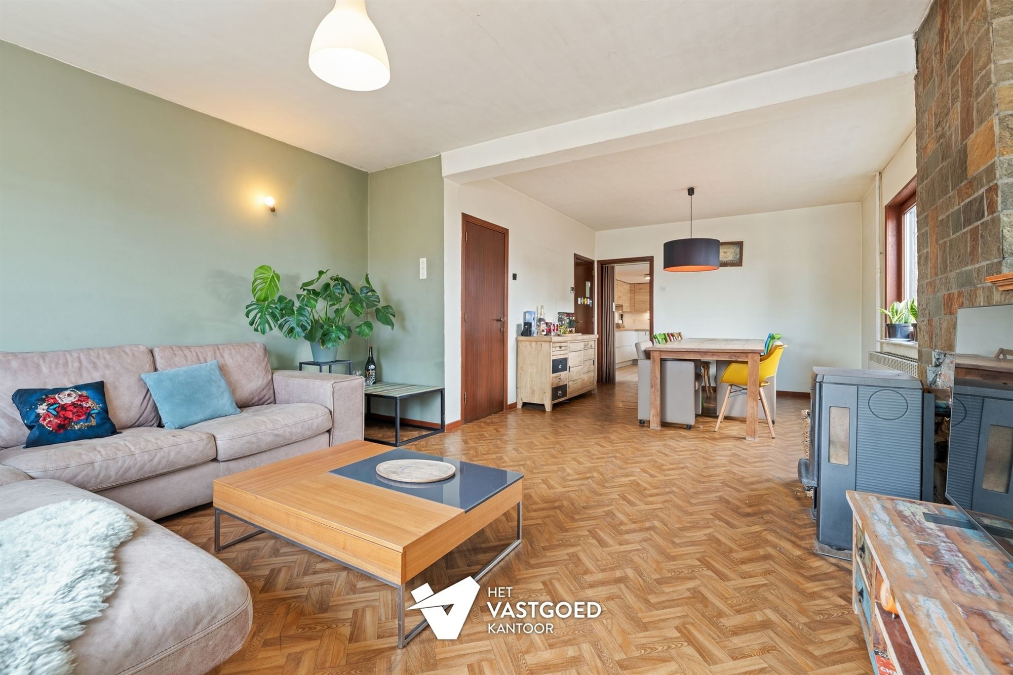 DEELS GERENOVEERDE WONING OP RUSTIGE LIGGING VLAK BIJ BE-MINE TE BERINGEN - foto 4