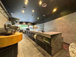 A vendre, espace commercial  avec habitation au centre de RenaixESPACE COMMERCIAL BIEN ENTRETENU AVEC ATELIER, CHAMBRES FROIDES   en plein CENTRE DE...