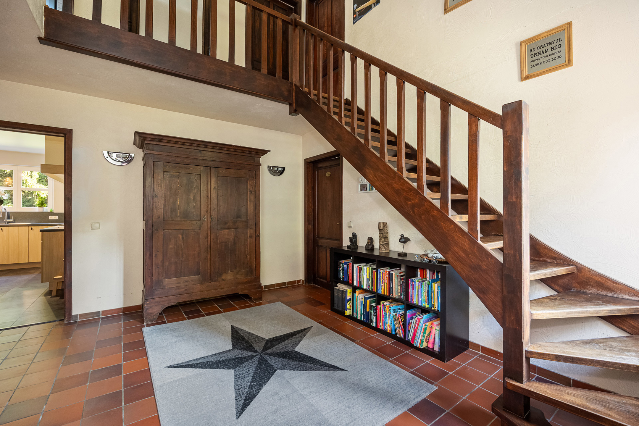 Prima onderhouden woning met 4 slpk's aan Zoerselbos. - foto 3