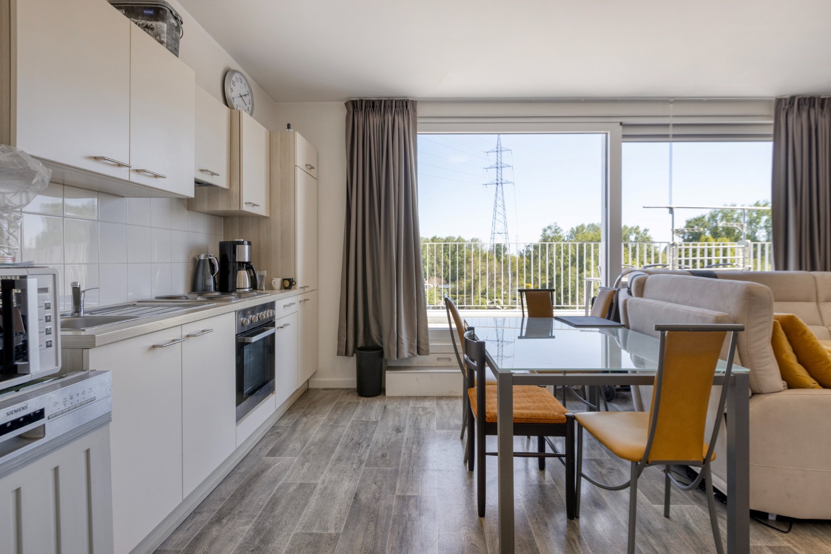Dakappartement met 2 slaapkamers, ruime terrassen in centrum van Mol ! - foto 5