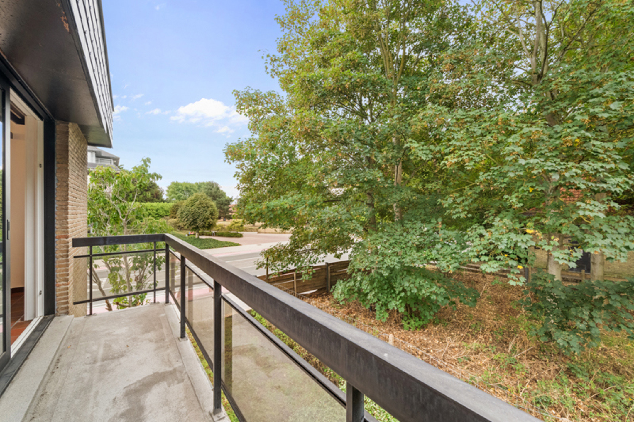 2-slaapkamerappartement met terras en groen zicht - foto 4
