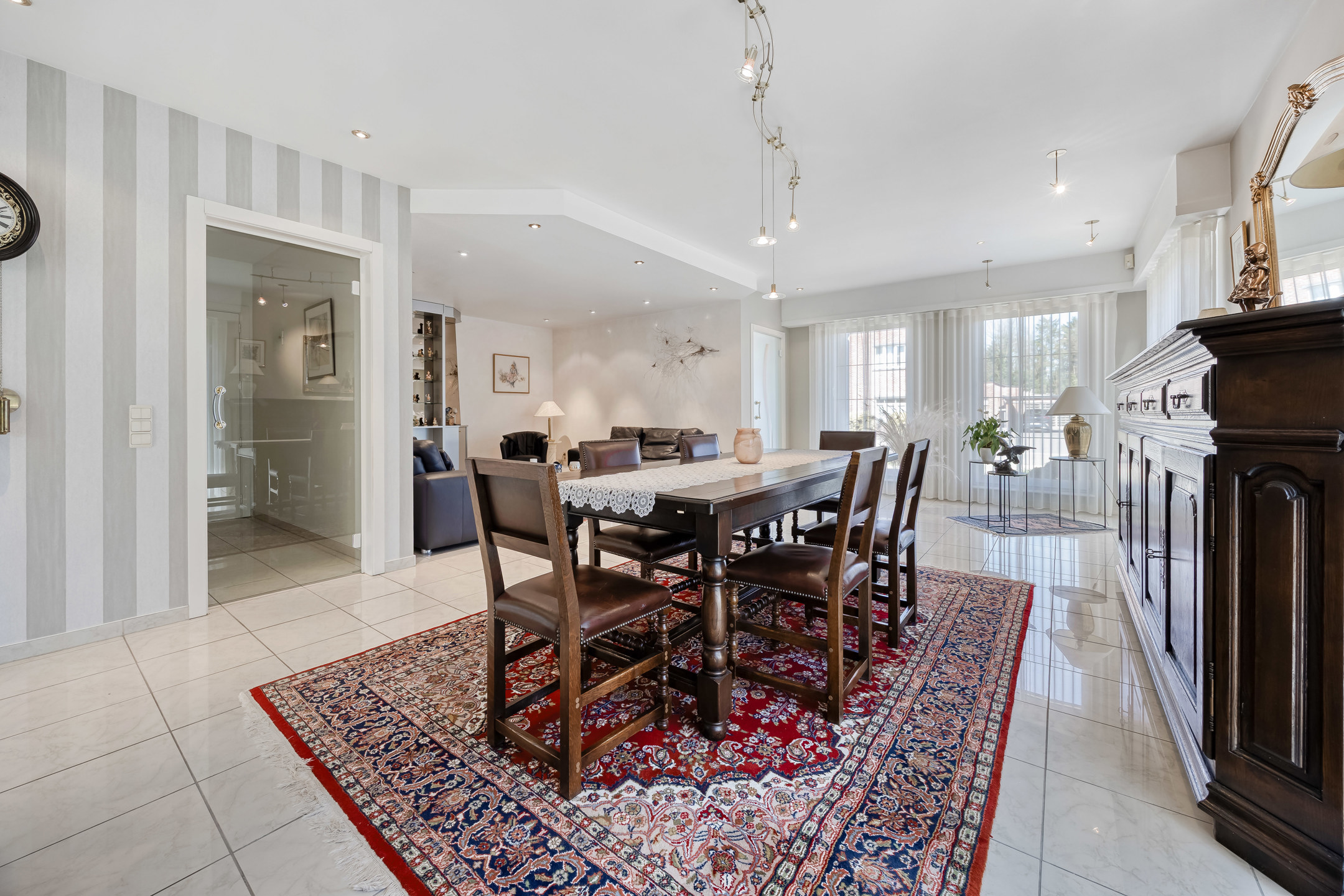 Ruime woning in oase van rust met prachtige tuin - foto 5