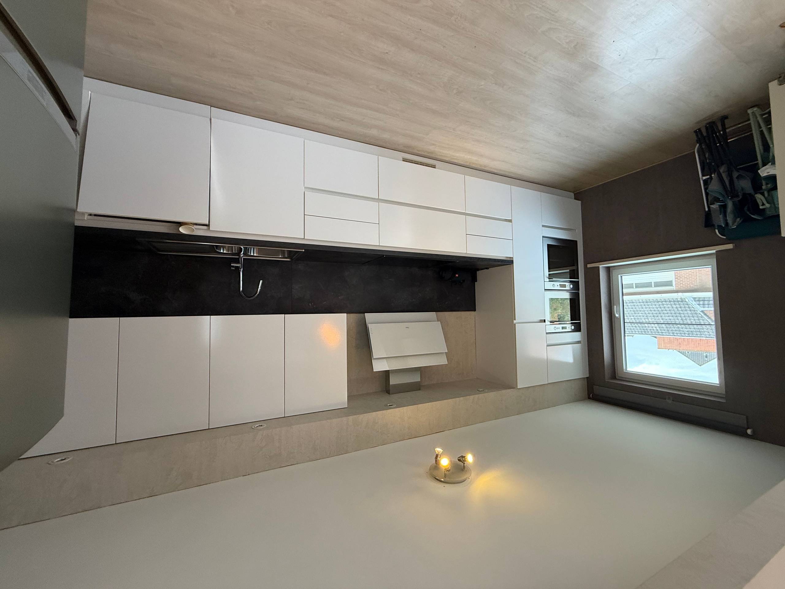 Ruim en instapklaar appartement met 2 slaapkamers in Torhout - foto 5