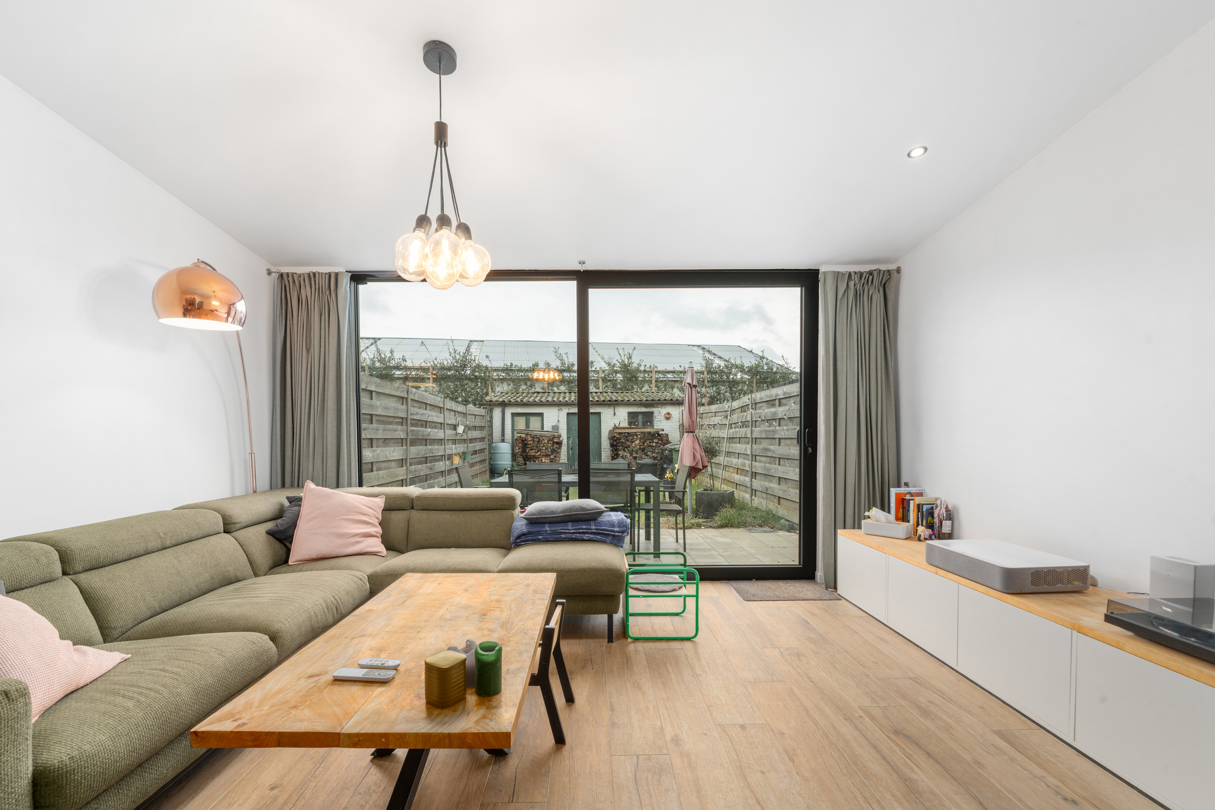 Instapklare en recent gerenoveerde woning op toplocatie! - foto 2