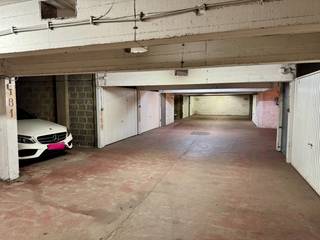 Garage à louer à Louvain