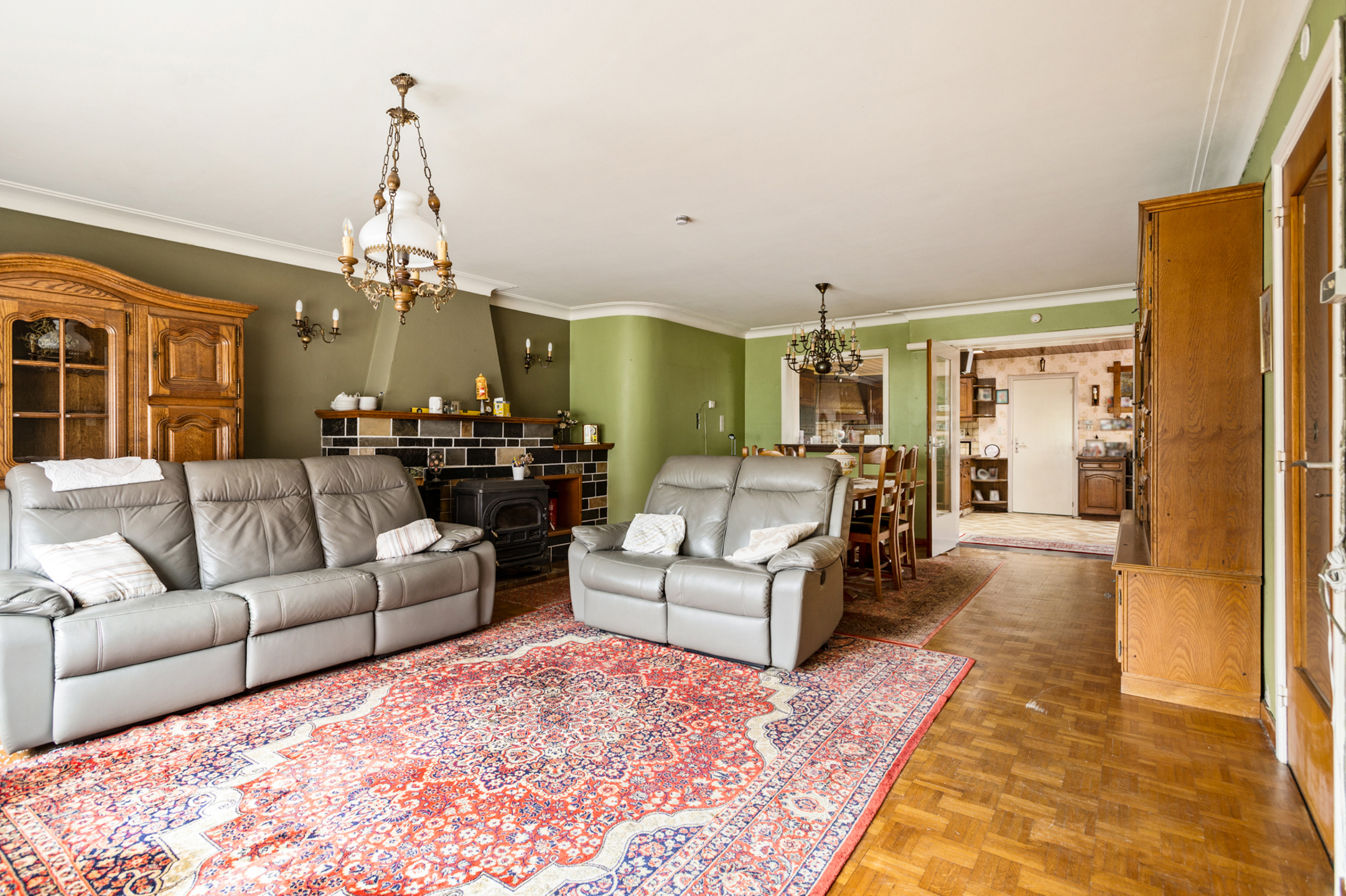 Ruime woning met potentieel in de dorpskern - foto 3
