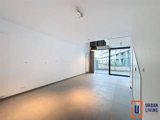 Ontdek deze charmante duplexstudio op een topligging vlak bij het Martelarenplein, in een bijzonder rustige buurt en toch op wandelafstand van...
