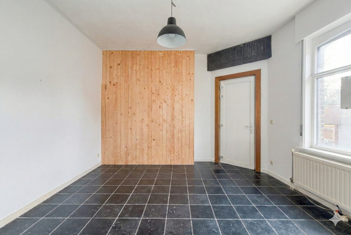Gezellig huis met met 3 slaapkamers, leuke stadskoer en garage - foto 4