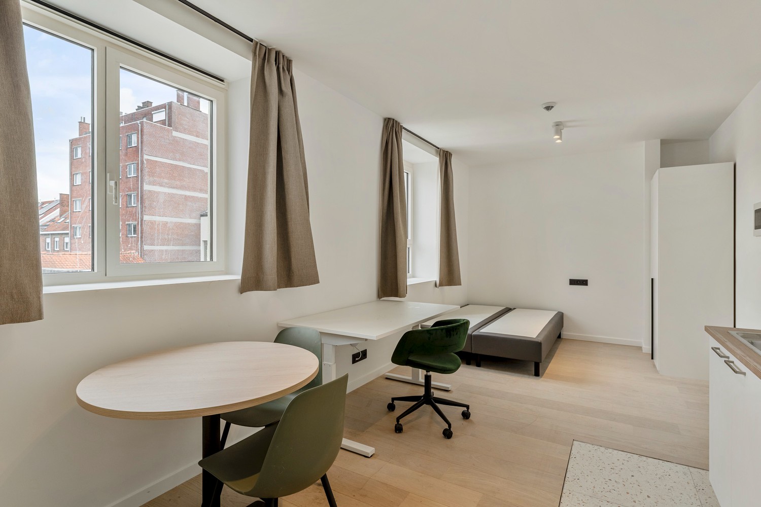 Bent u nog op zoek naar een mooie studio voor het academiejaar '26-'27? Nieuwe studio's, onmiddellijk beschikbaar voor eigen gebruik of verhuur! - foto 4