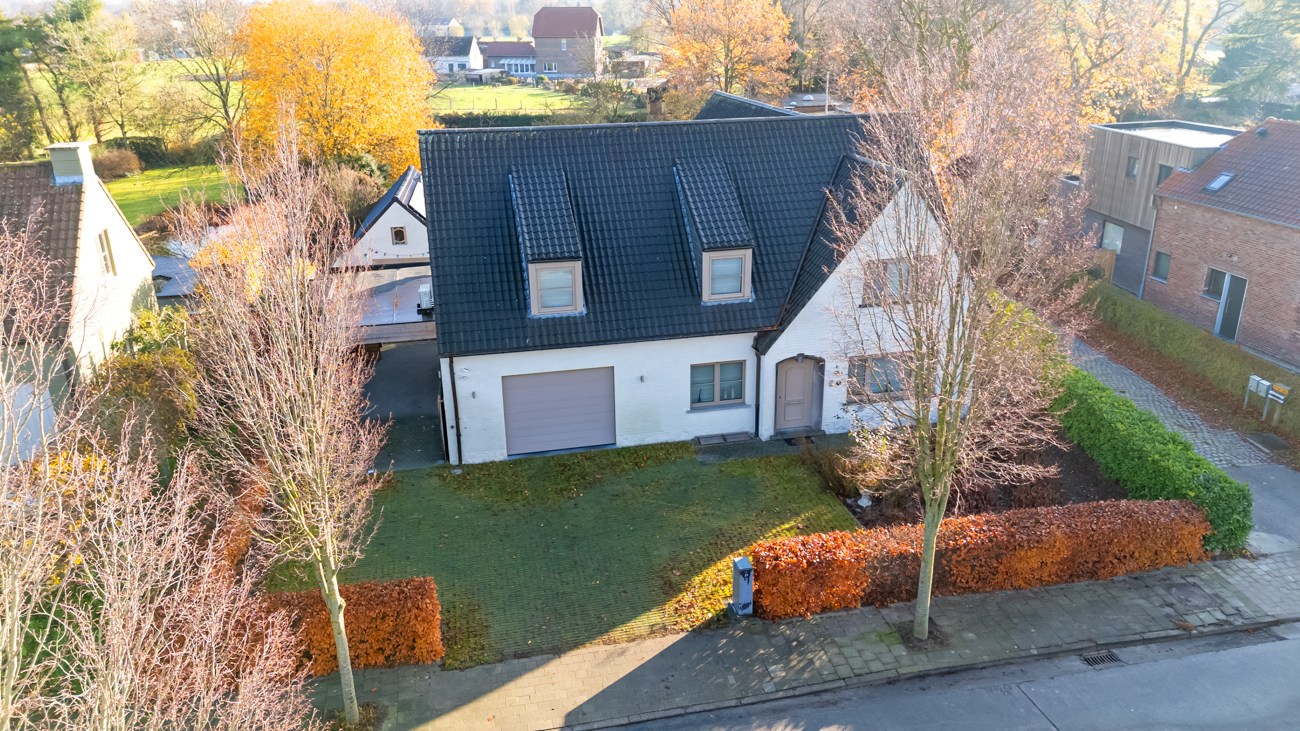 Instapklare open bebouwing met 4 slaapkamers en 2 badkamers - foto 4