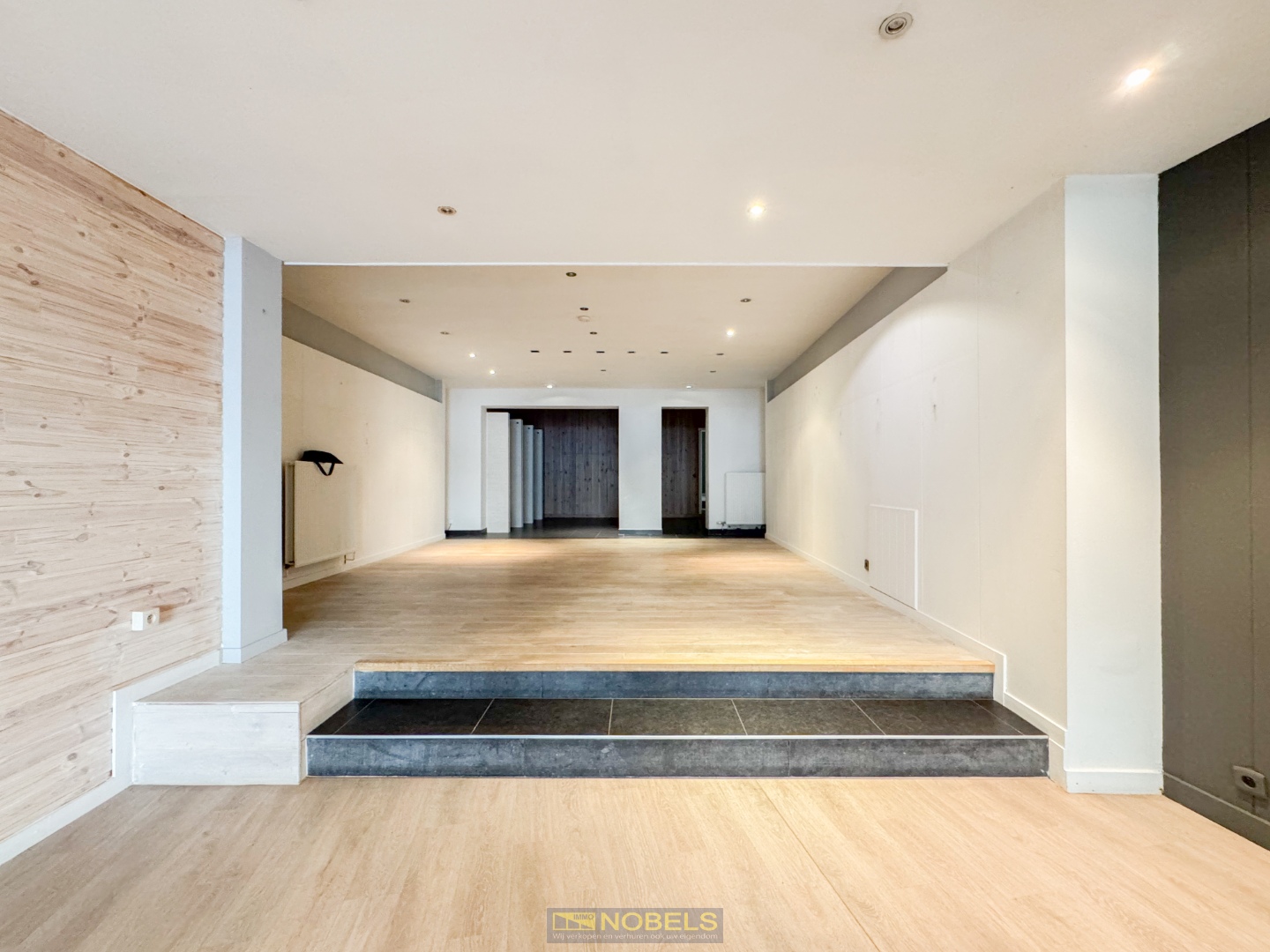 Te koop, multifunctioneel handelspand met ruime woonst in stadskern van Zottegem - foto 5