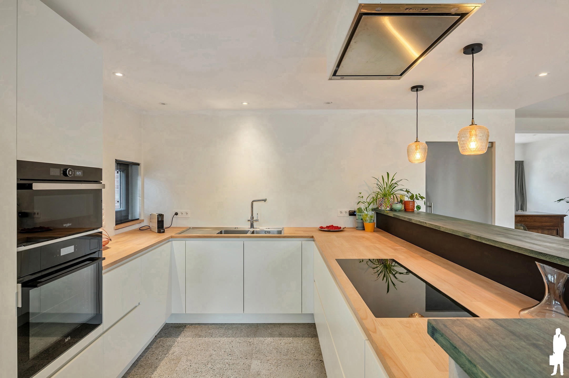Instapklare en ruime halfopen woning in Maria-ter-Heide! - foto 3