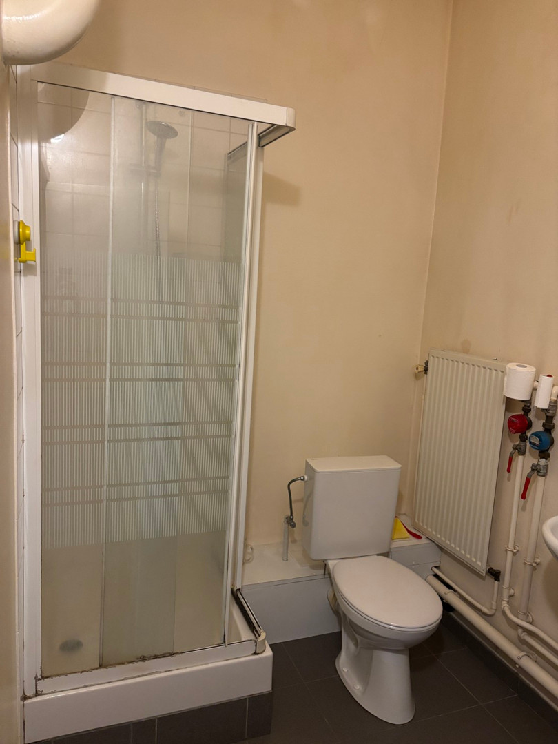 Gemeubelde studio met mezzanine - foto 5