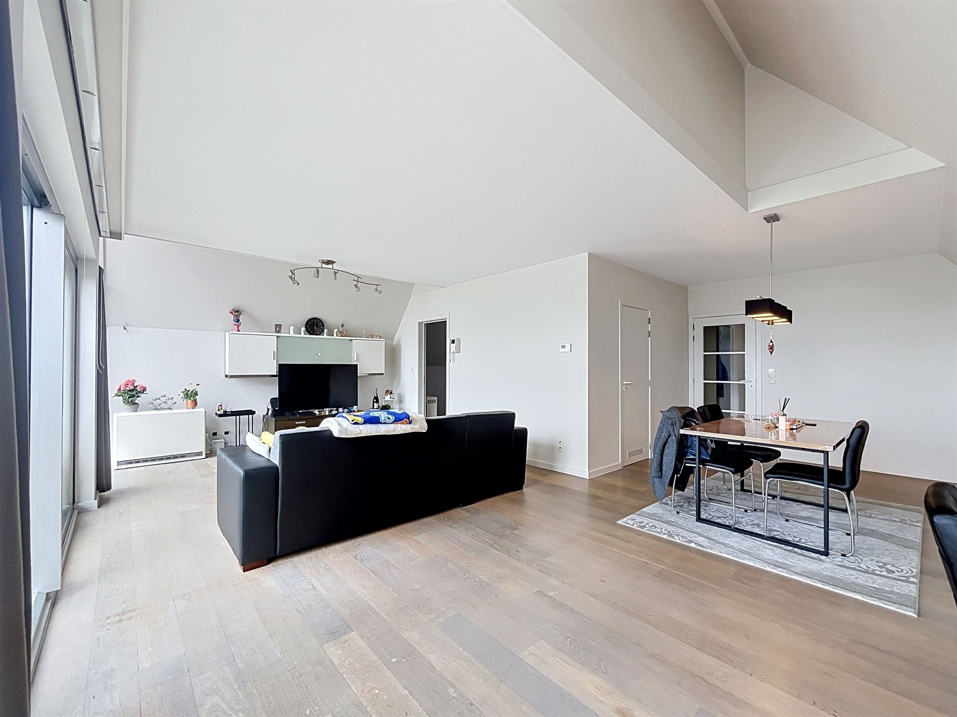 Appartement à vendre à Roulers avec 2 chambres - photo 3