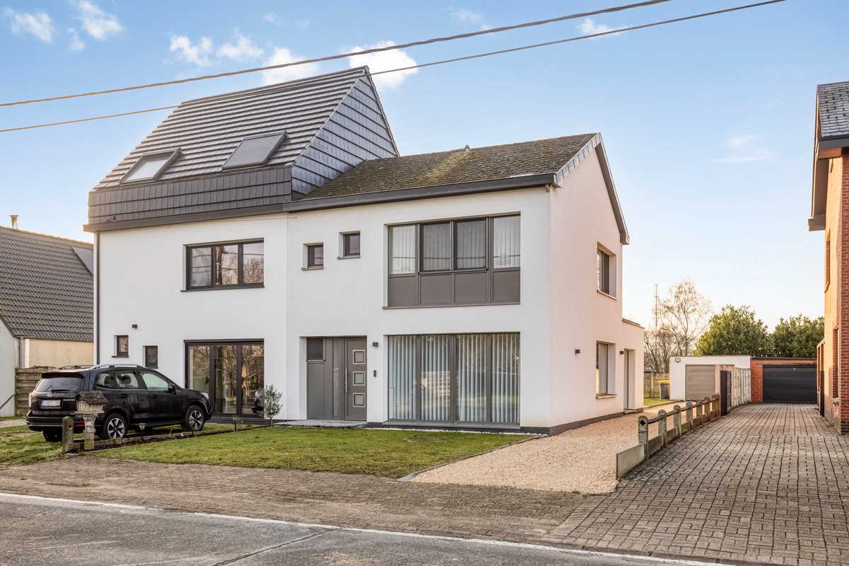 Instapklare gezinswoning met tuin en garage te Herenthout! - foto 2