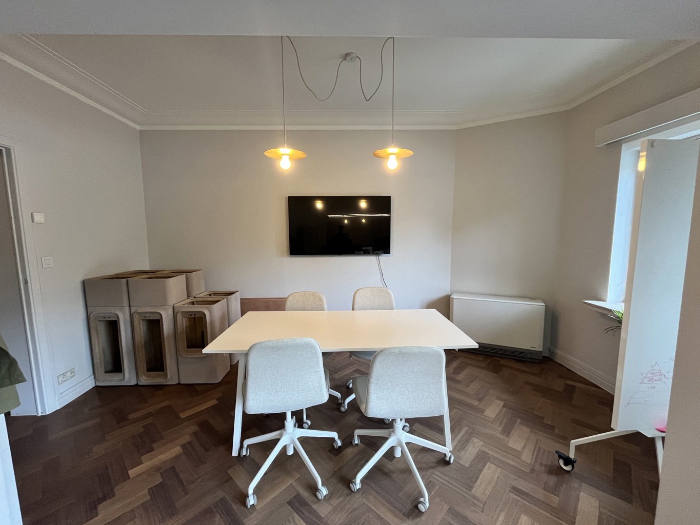 Commercial for rent in Ghent - photo 5